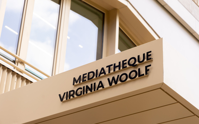 Devanture de la Médiathèque Virginia Woolf 