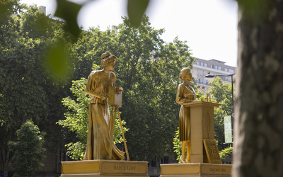 Statues Porte de la Chapelle