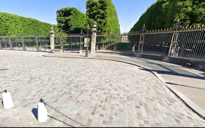 place pavée andré honnorat proche du jardin du luxembourg