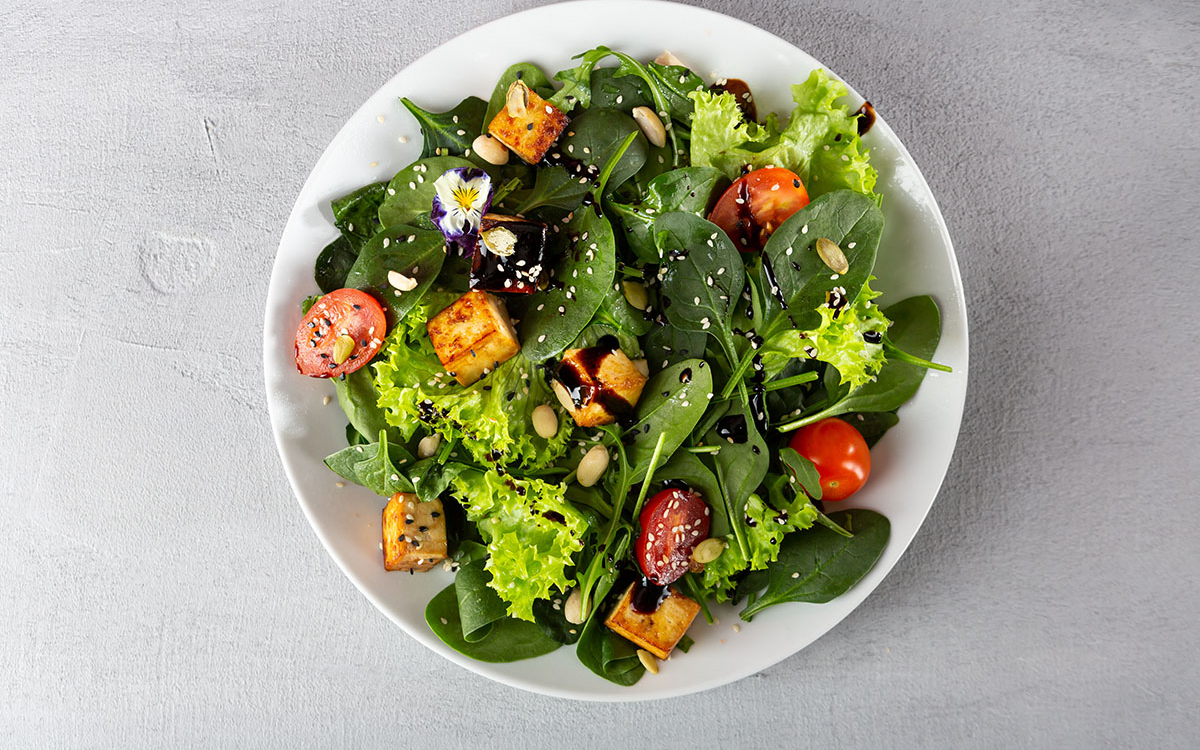Vue d'une Salade végétarienne.