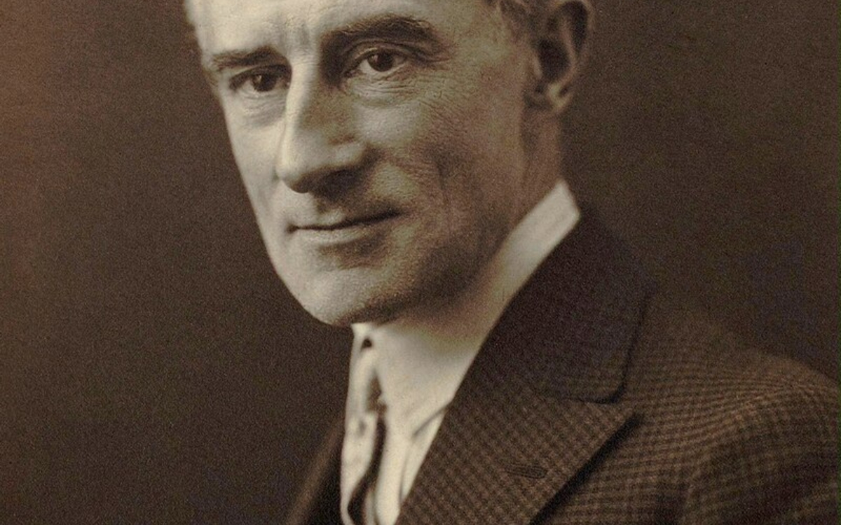 Il s'agit de Maurice Ravel