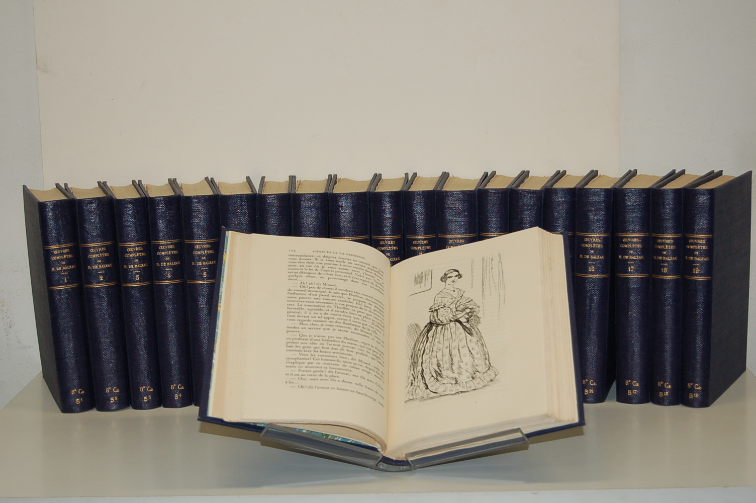 Livre ouvert à une page