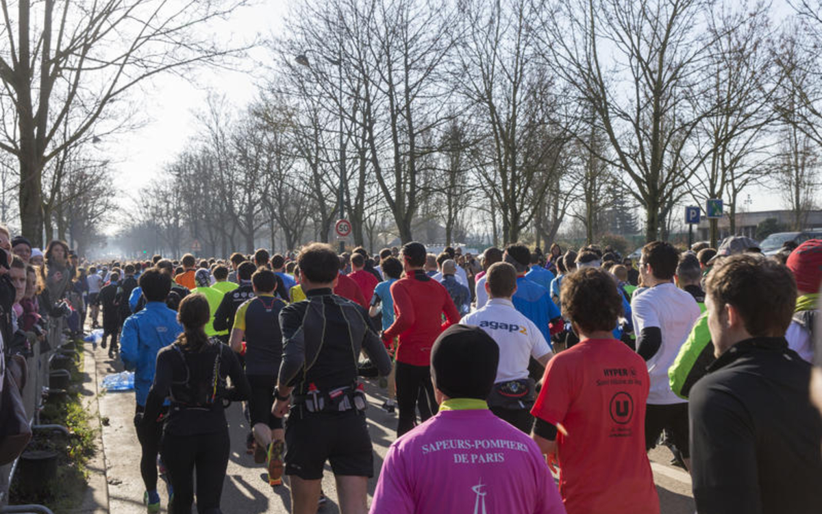 Des coureurs du Semi Marathon du bois de Vincennes