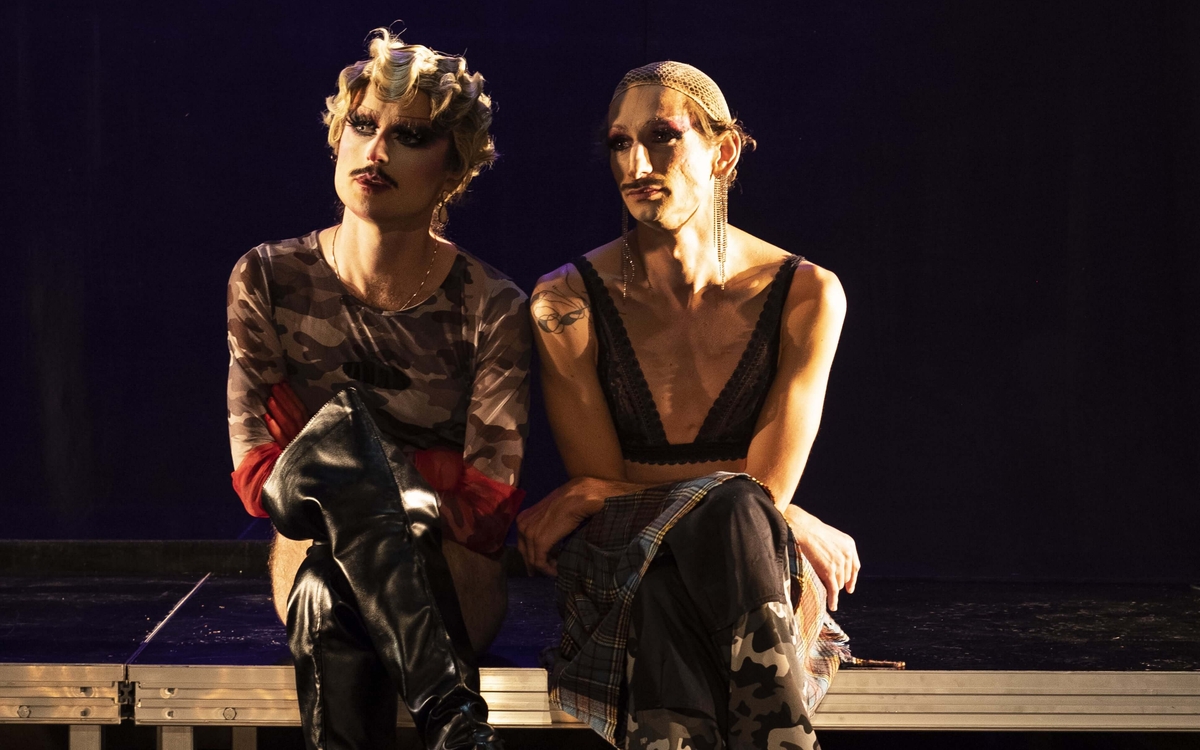 Une photo de la représentation du spectacle Toutes excentricités comprises