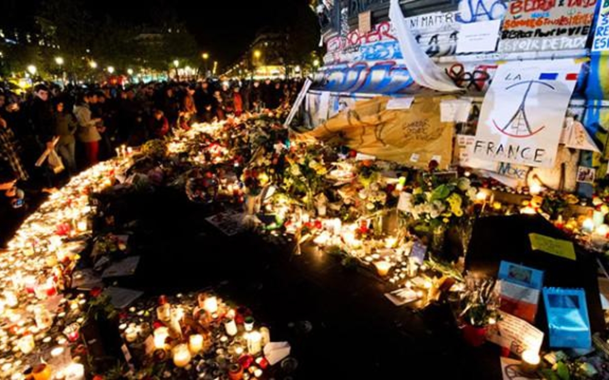 Place de la République suite aux attentats de Paris