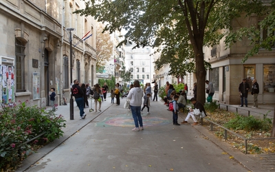 Rue aux enfants Severo avec enfants et parents