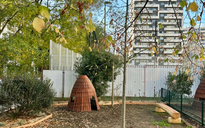 La nouvelle cour oasis à la crèche Henri Verneuil dans le 19e. 