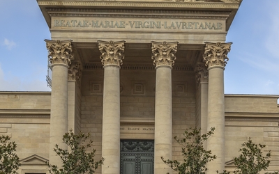façade l'église Notre-Dame-de-Lorette restaurée