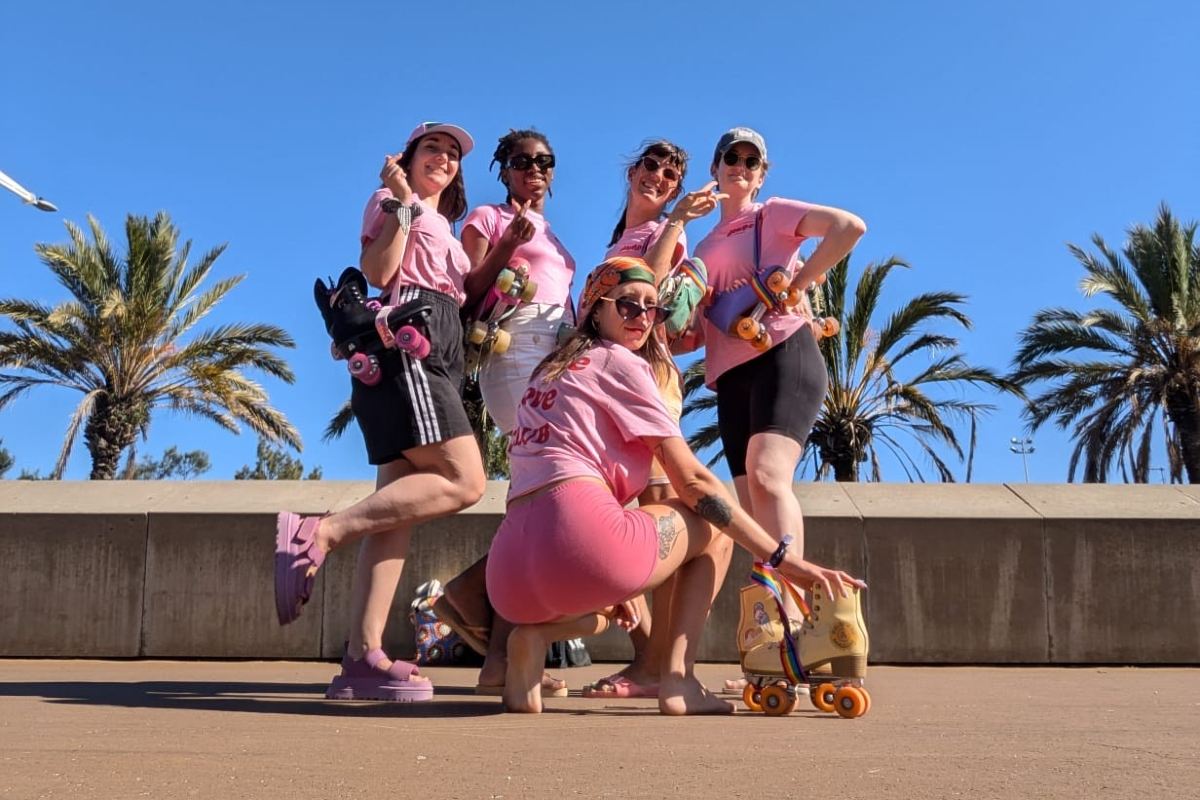 Equipe de filles DEEPS rollerskate. 
