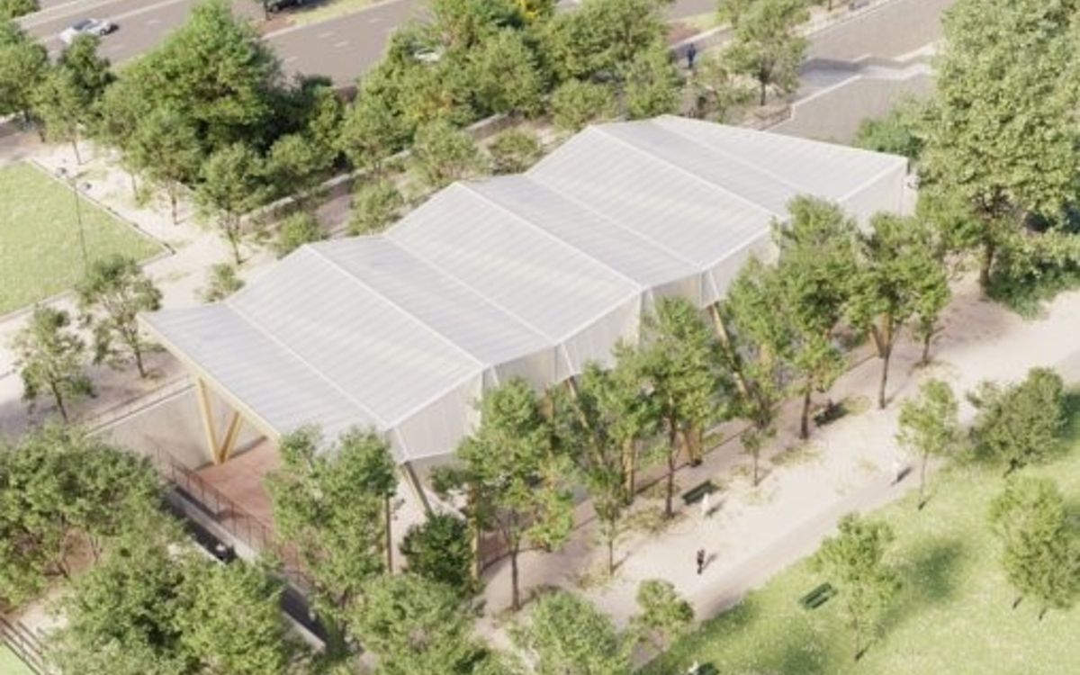 Un skate park sis au coeur d'un parc, vu du ciel 