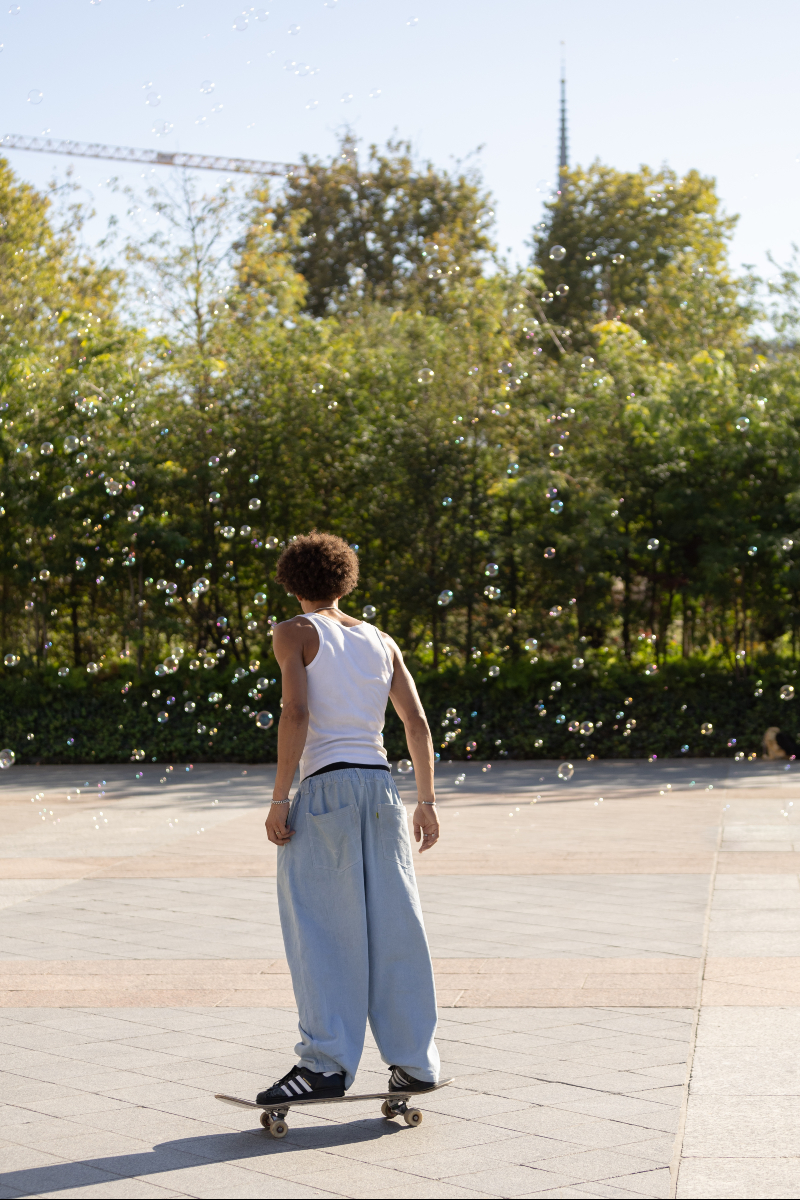 Glisser, avant que tout n’éclate.