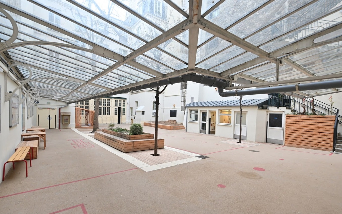 Visuel de la cour oasis de l'école de la Victoire (9e)