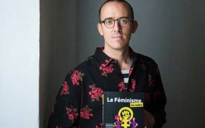 Portrait du romancier romain SABATHIER.