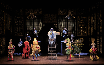 représentation théâtrale en costume