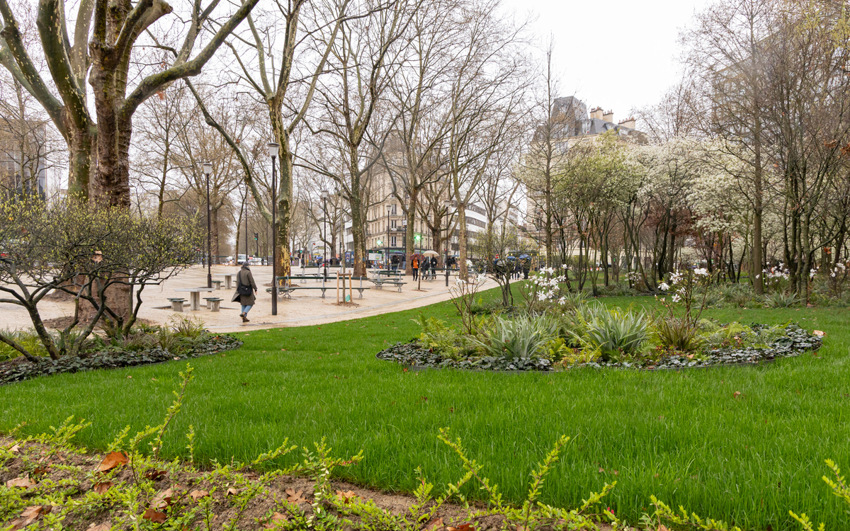 Visite inaugurale de la requalification et la végétalisation de la place Colonel Fabien 