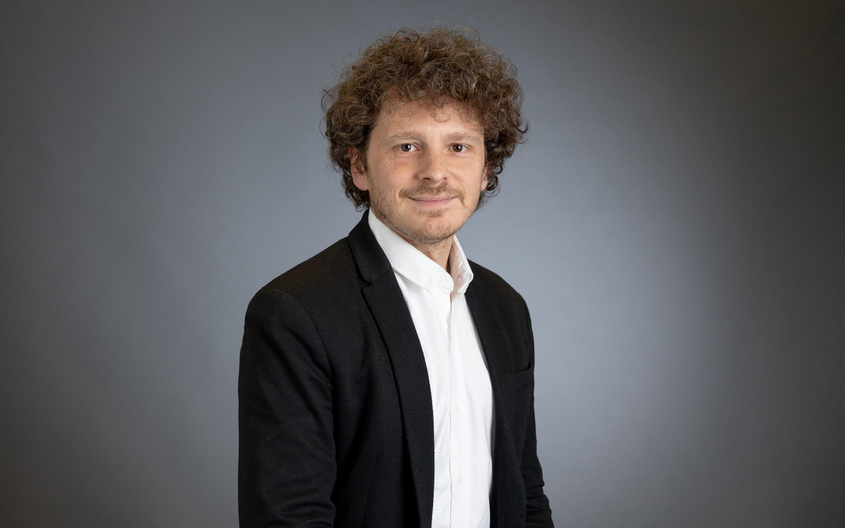 Portrait de Mathieu Delmestre