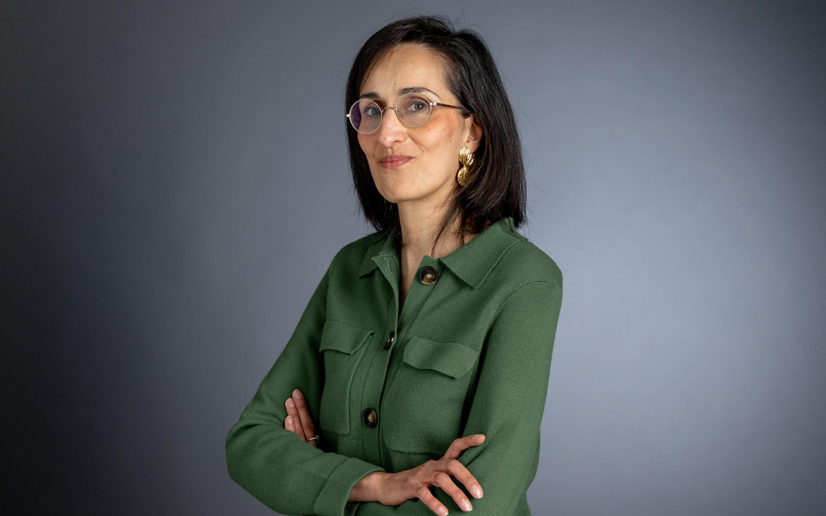 Portrait de Azadeh Akrami-Castanon
