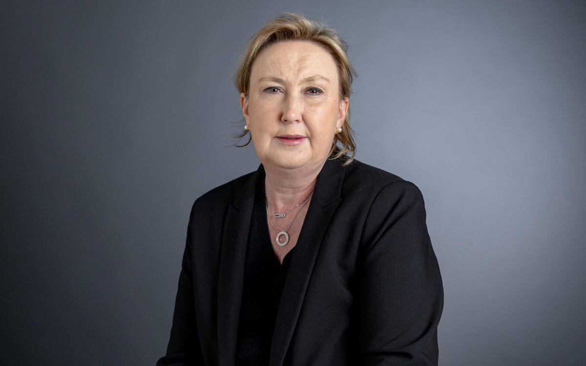 Portrait de Emmanuelle Dauvergne