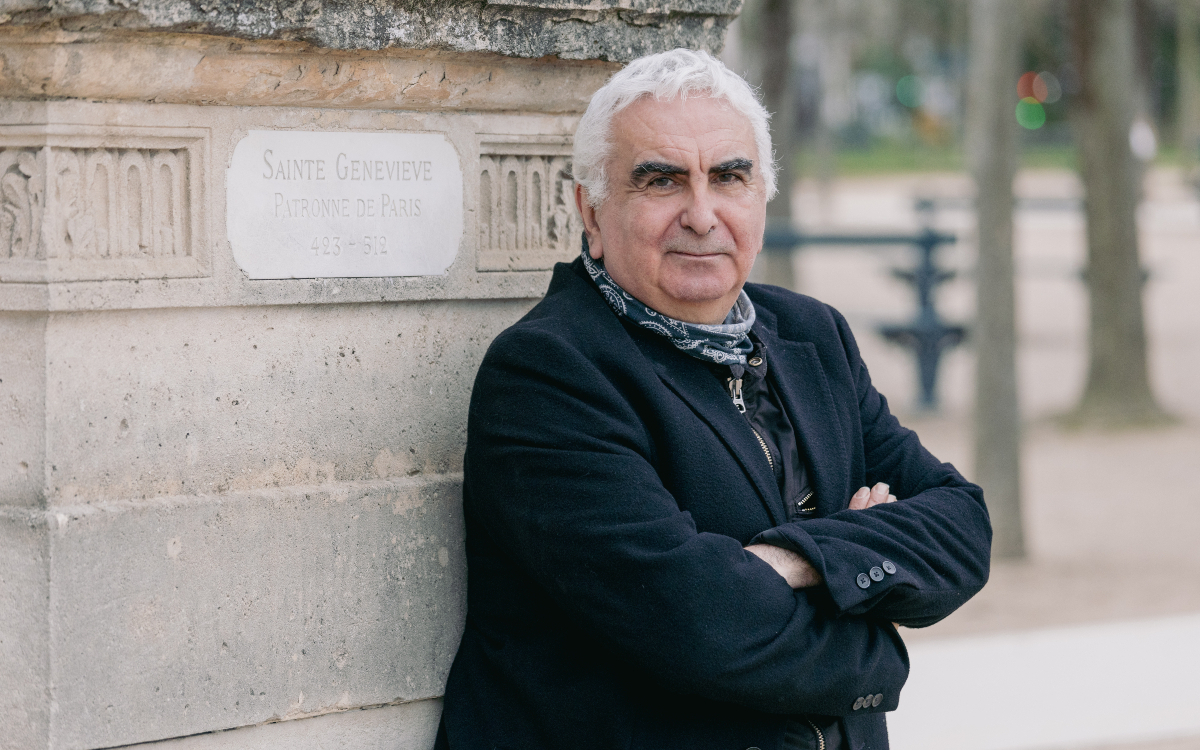 Portait de Tonino Benacquista.