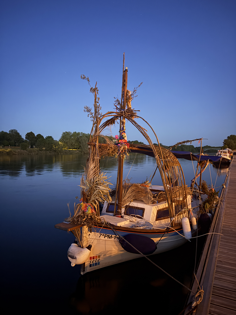 Le bateau de Mr. et Mr. décoré
