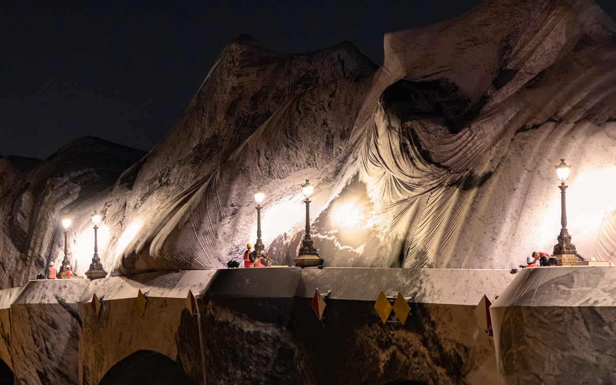 La Caverne gonflée