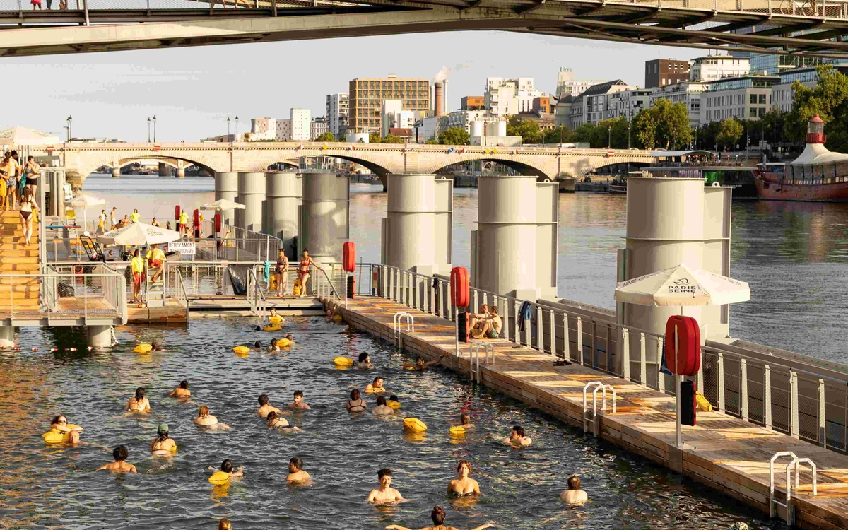 Baignade dans la seine