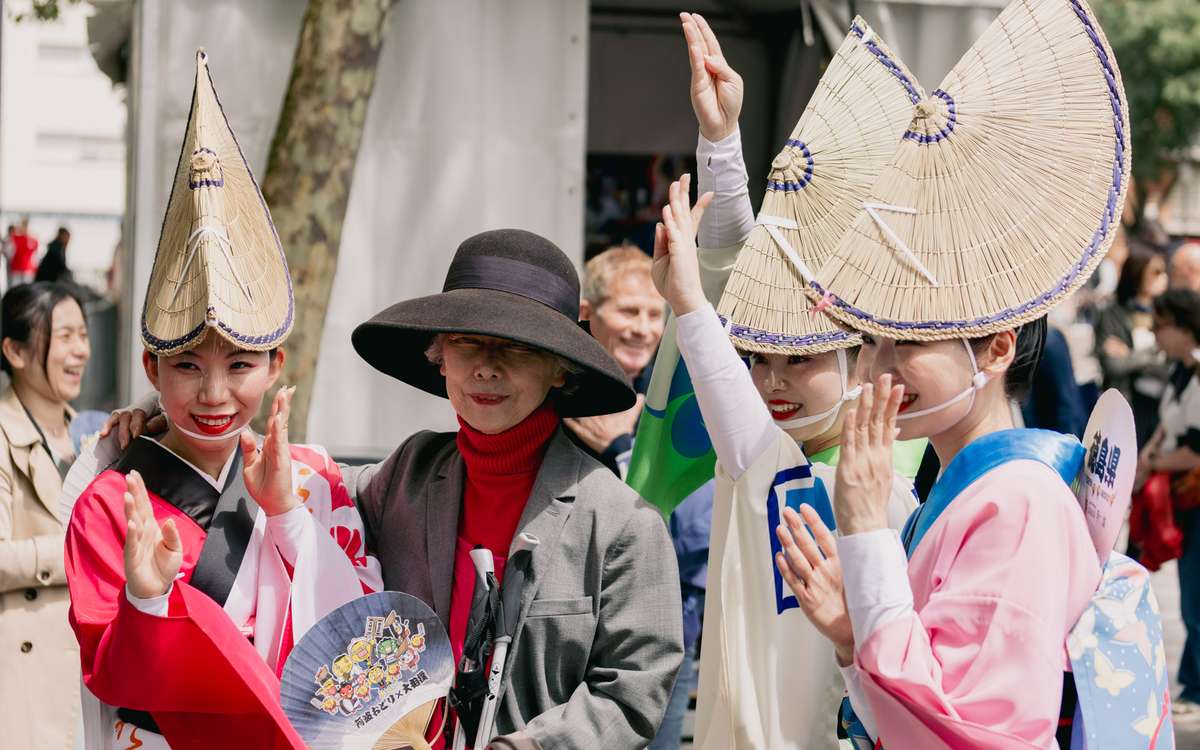 Photo de danseuses japonaises.
