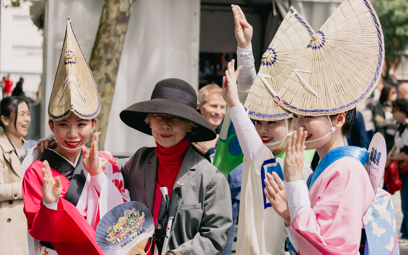Photo de danseuses japonaises.