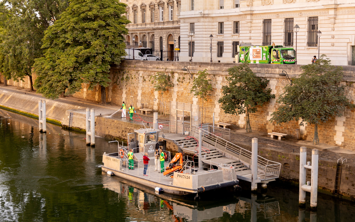 Propreté : l'Anita Conti, un bateau à l'abordage des lieux inaccessibles sur la
Seine