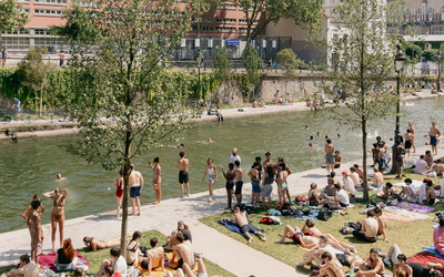 La baignade est autorisée dans le canal Saint-Martin (10e).
