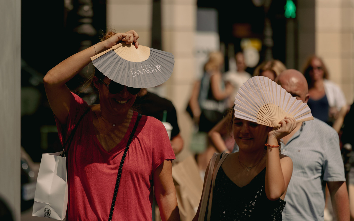 Les Parisiens et la canicule en images : à chacun son coin d'ombre !