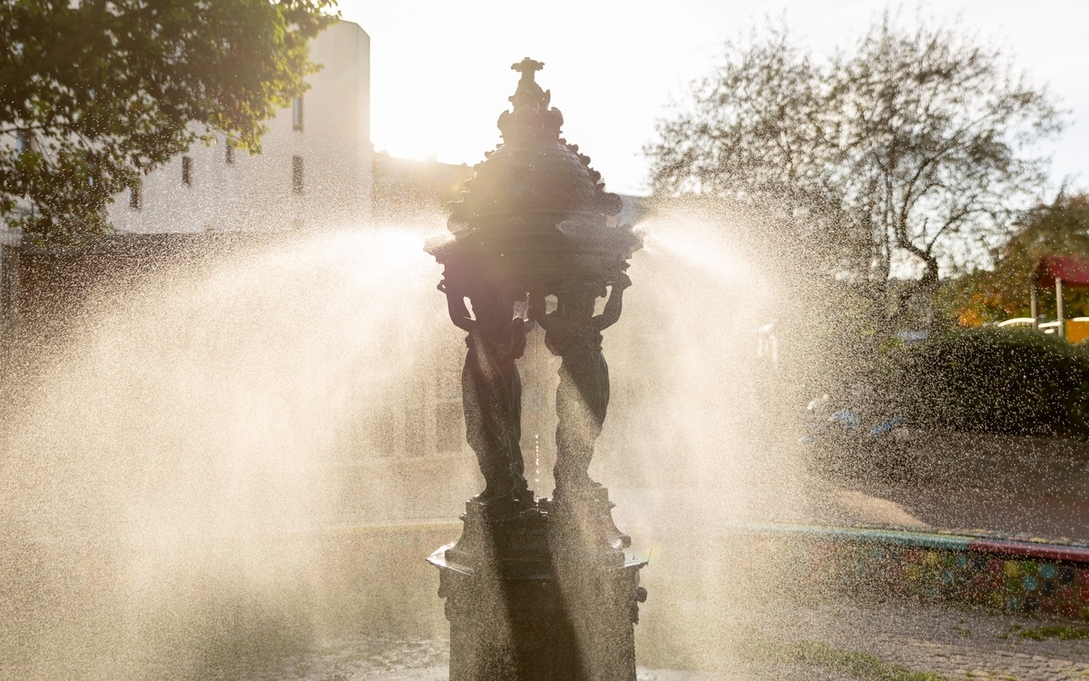 Fontaine Wallace Grange-aux-Belles canicule