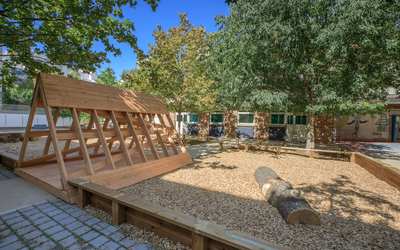 ecolepierrelarousse
