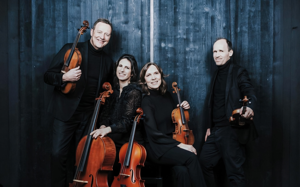 Photo des quatre musiciens de l'Ensemble Philéas