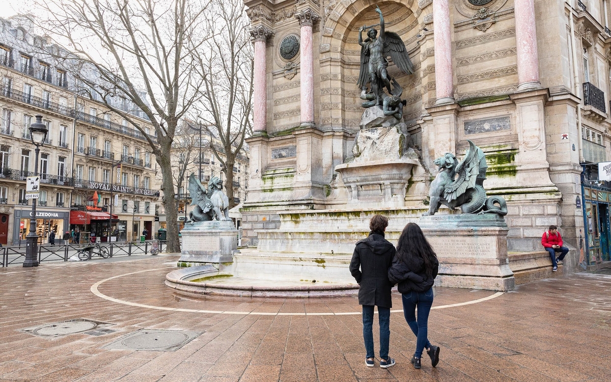 Fontaine Saint-Michel 