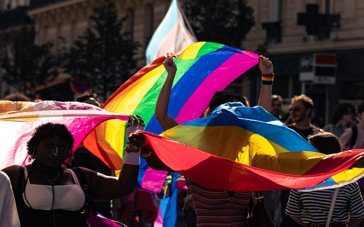 LGBTQIA+phobies : de nouvelles mesures pour protéger les victimes et les lieux