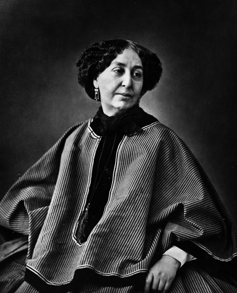 George Sand (1804-1876), écrivain français, photographiée par Nadar. (Roger Viollet) George Sand (1804-1876), écrivain français, photographiée par Nadar.