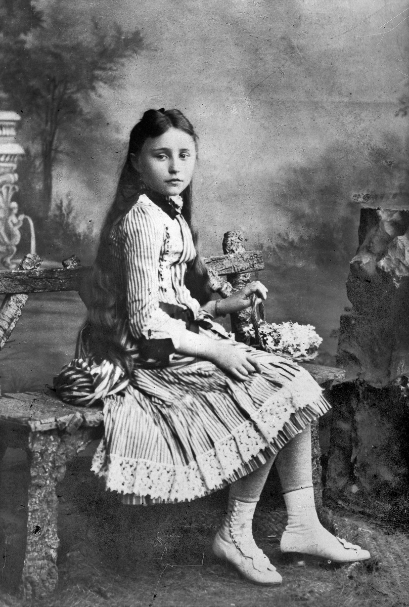 Colette (1873-1954), écrivain français, à 13 ans. (© Roger-Viollet) Colette (1873-1954), écrivain français, à 13 ans.