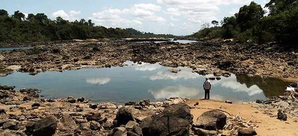 Le Silence du fleuve (Le Silence du fleuve) Le Silence du fleuve