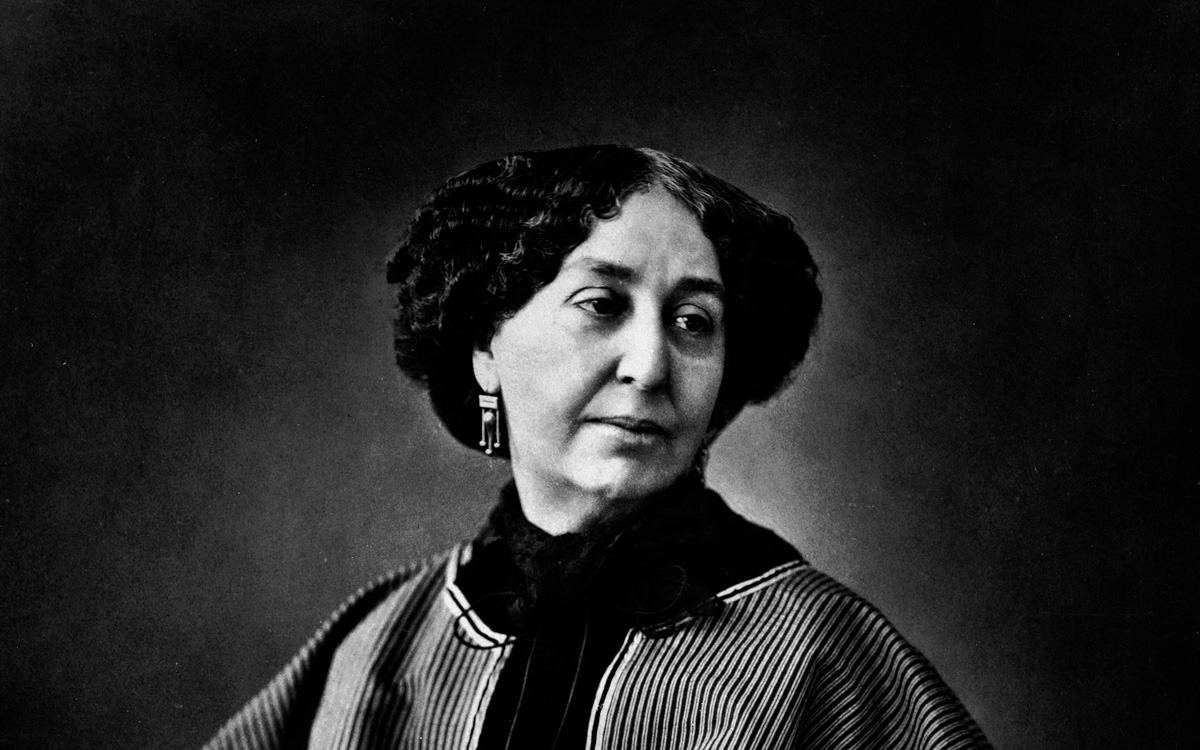 George Sand (1804-1876), écrivain français, photographiée par Nadar. (Roger Viollet) George Sand (1804-1876), écrivain français, photographiée par Nadar.