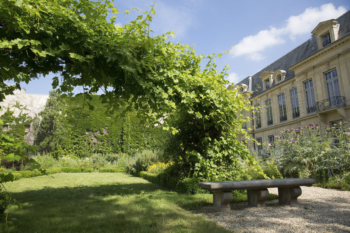 Le nouveau jardin des Arts 4e (Joséphine Brueder / Ville de Paris) Le nouveau jardin des Arts 4e