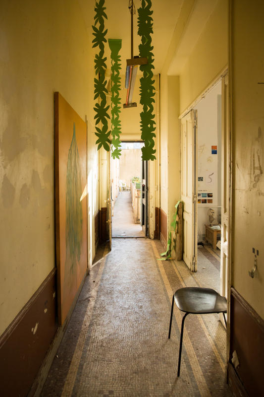 Dans les couloirs du Jardin Denfert (Joséphine Brueder) Dans les couloirs du Jardin Denfert