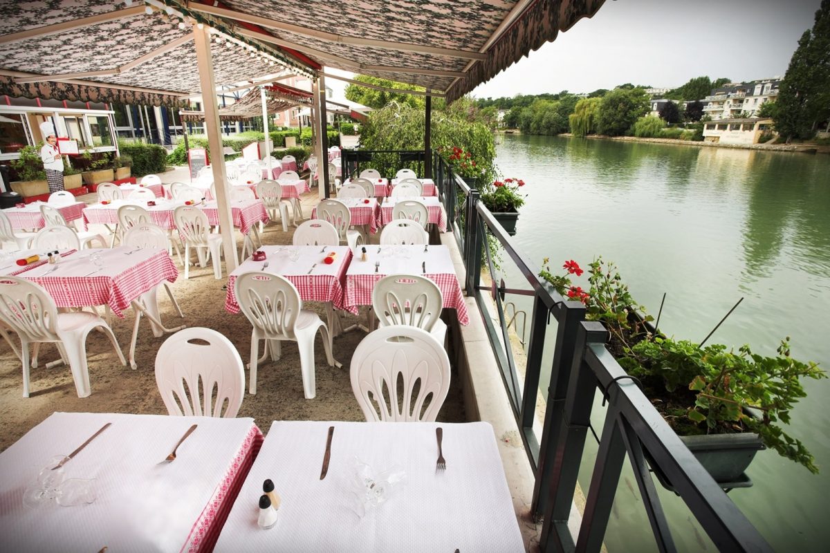Terrasse de la guinguette Chez Gégène (© CDT94/D.Thierry) Terrasse de la guinguette Chez Gégène