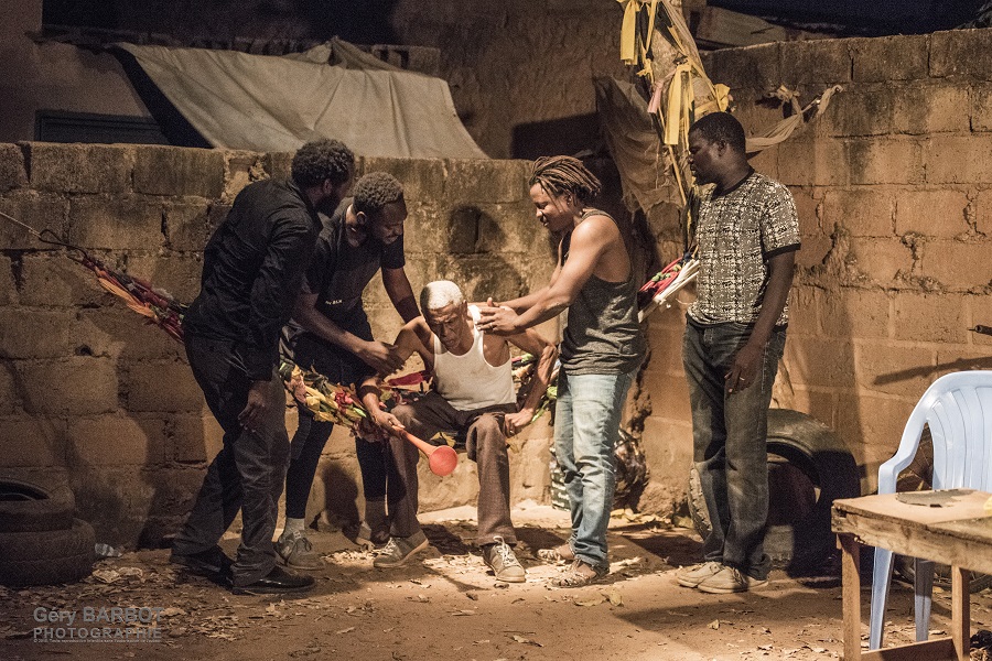Aristide Tarnagda, Que ta volonté soit Kin (Aristide Tarnagda, Que ta volonté soit Kin © Géry Barbot) Aristide Tarnagda, Que ta volonté soit Kin