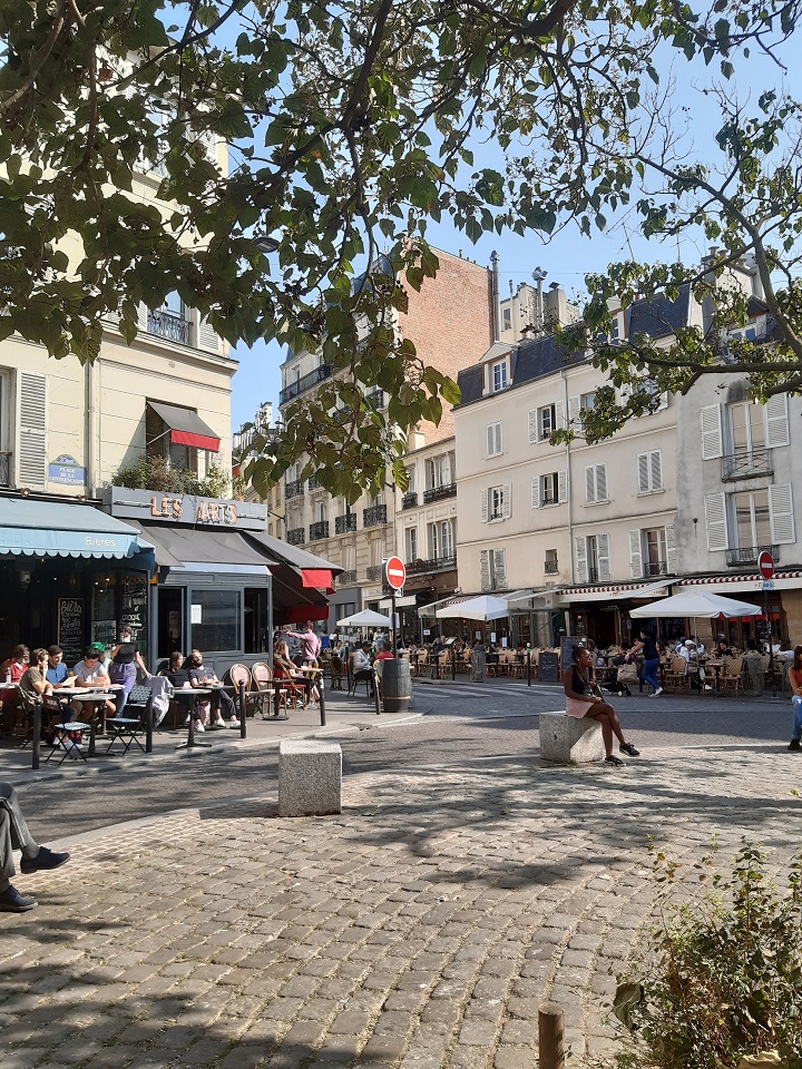 Place Jacqueline de Romilly (Camille Frouin) Place Jacqueline de Romilly