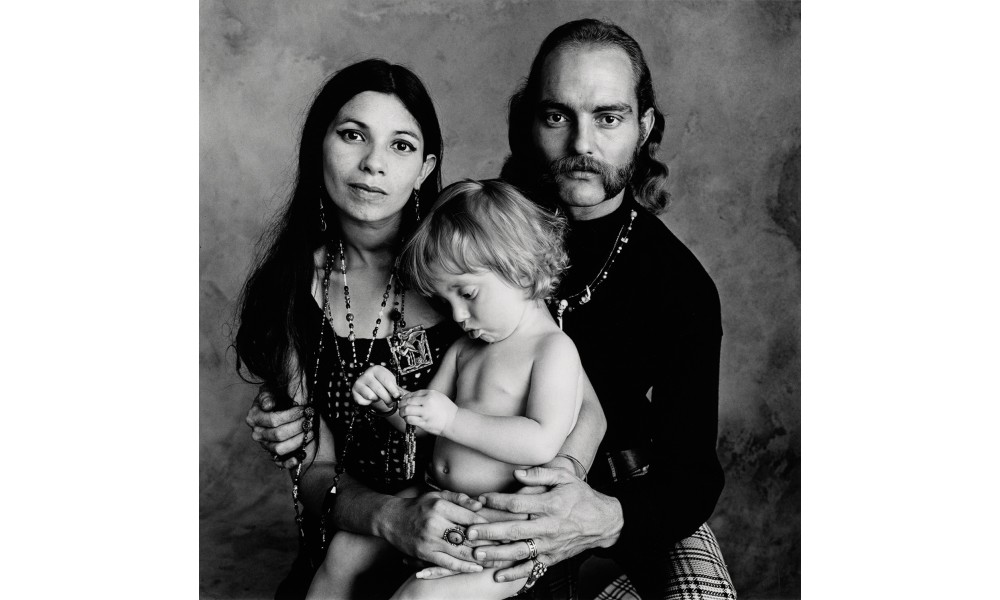HIPPIE FAMILY (FERGUSON), SAN FRANCISCO, 1967 (The Irving Penn Foundation) HIPPIE FAMILY (FERGUSON), SAN FRANCISCO, 1967