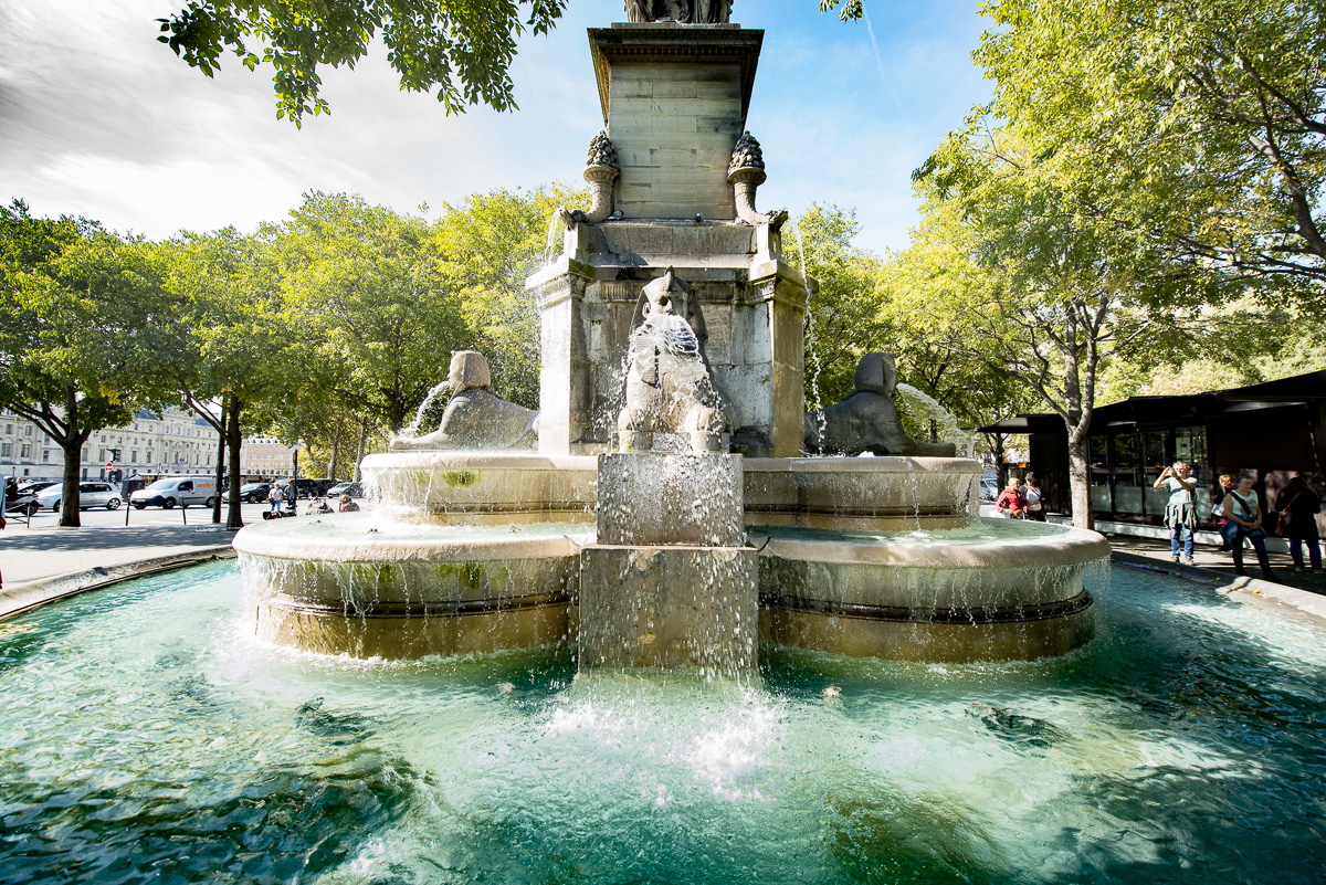 Fontaine du Chatelet (©François Grundberg/Ville de Paris) Fontaine du Chatelet