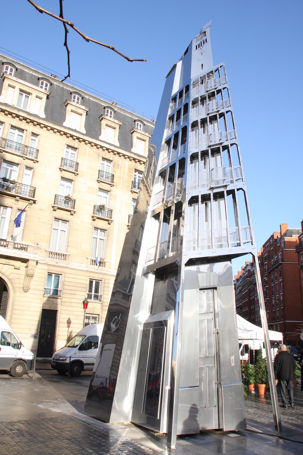 La tour d' exercice, de Wang Du (Arnaud TERRIER / Ville de Paris) La tour d' exercice, de Wang Du
