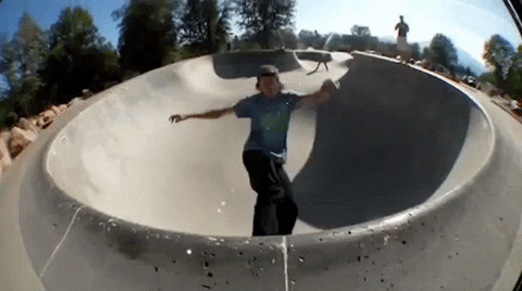 Gif skate (©Giphy) Gif skate