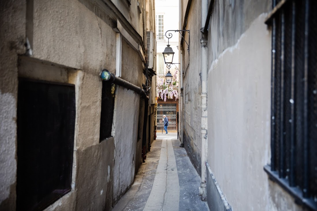 La rue du Chat-Qui-Pêche (5e) (©Jean-Baptiste Gurliat/Ville de Paris) La rue du Chat-Qui-Pêche (5e)